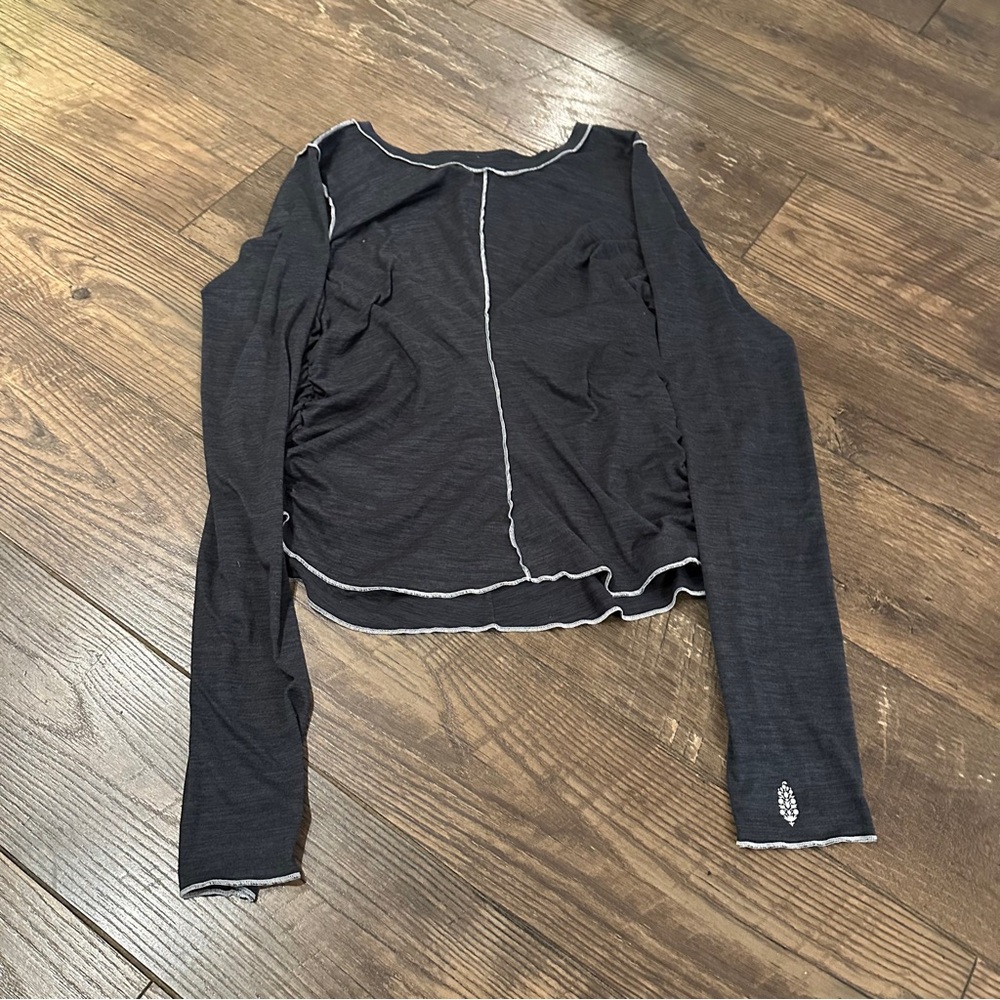 Free People Right On Run‎ Long Sleeve Layer Size XL Black/Grey